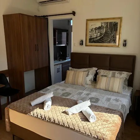 Apartment As *
